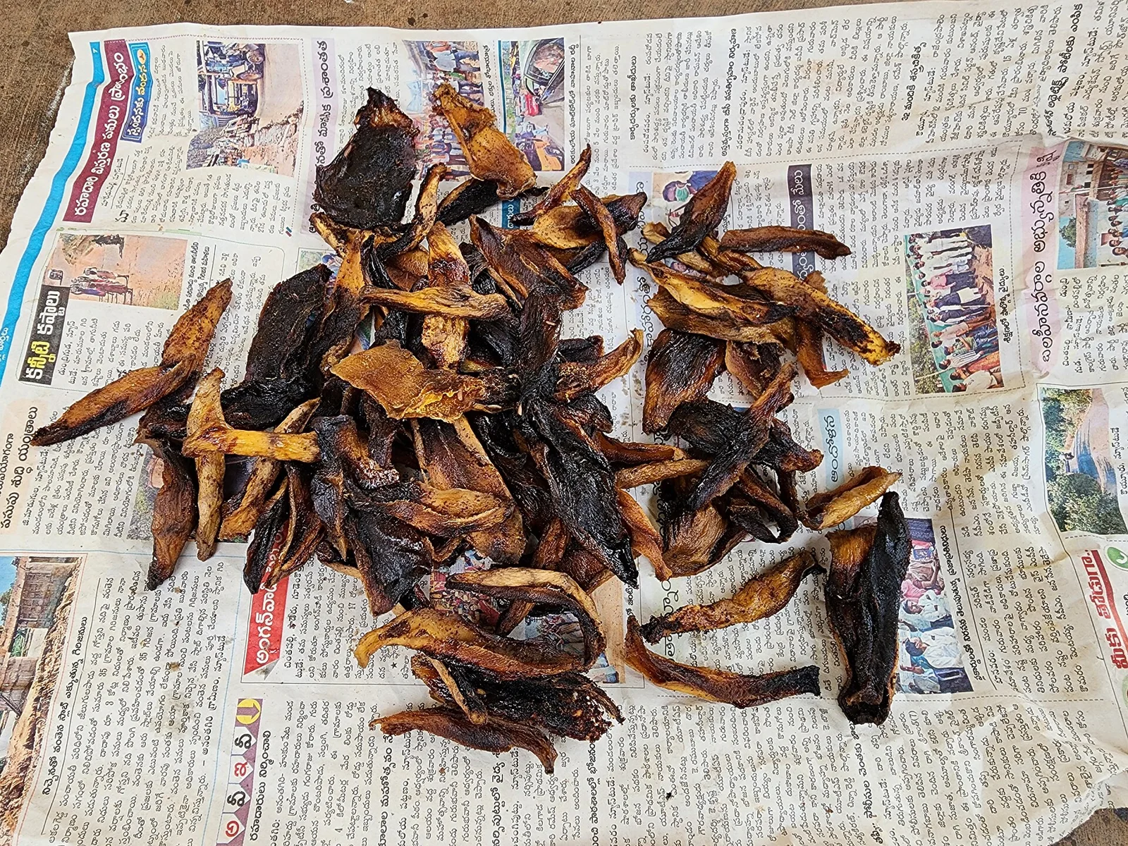 Sun-Dried Raw Green Mango Strips (Kachcha Aam / Amchur)